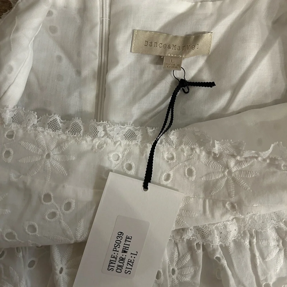 Best Day Ever Eyelet Tiered Mini Skirt - White - LARGE NWT - Picture 3 of 4